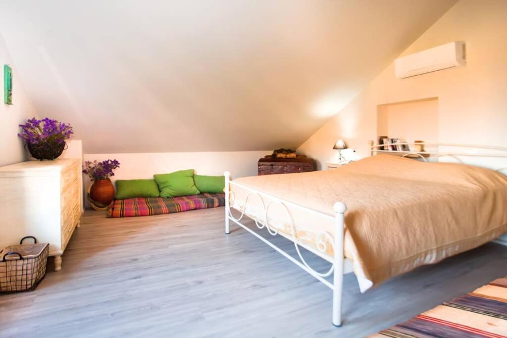 Nikis Seaside House Villa Vlichadia ภายนอก รูปภาพ
