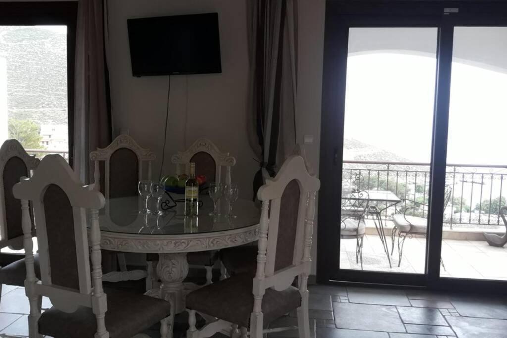 Nikis Seaside House Villa Vlichadia ภายนอก รูปภาพ